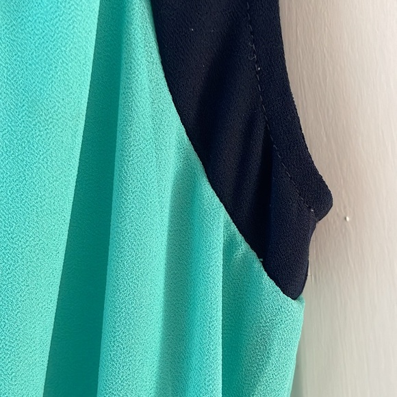 Katie dress circa 2008 - Picture 3 of 3